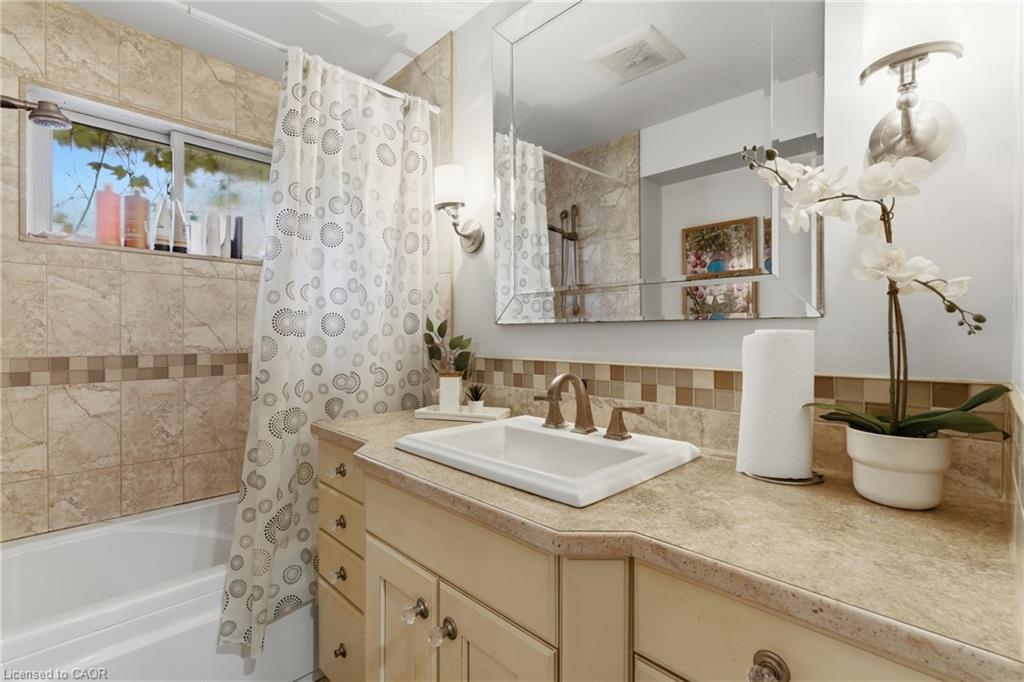 197 Burbank Street Property Photo 15