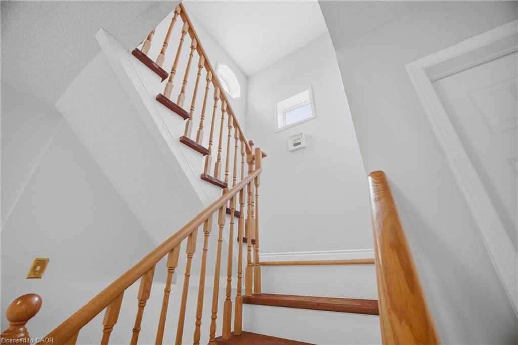 5882 Cornell Crescent Property Photo 22