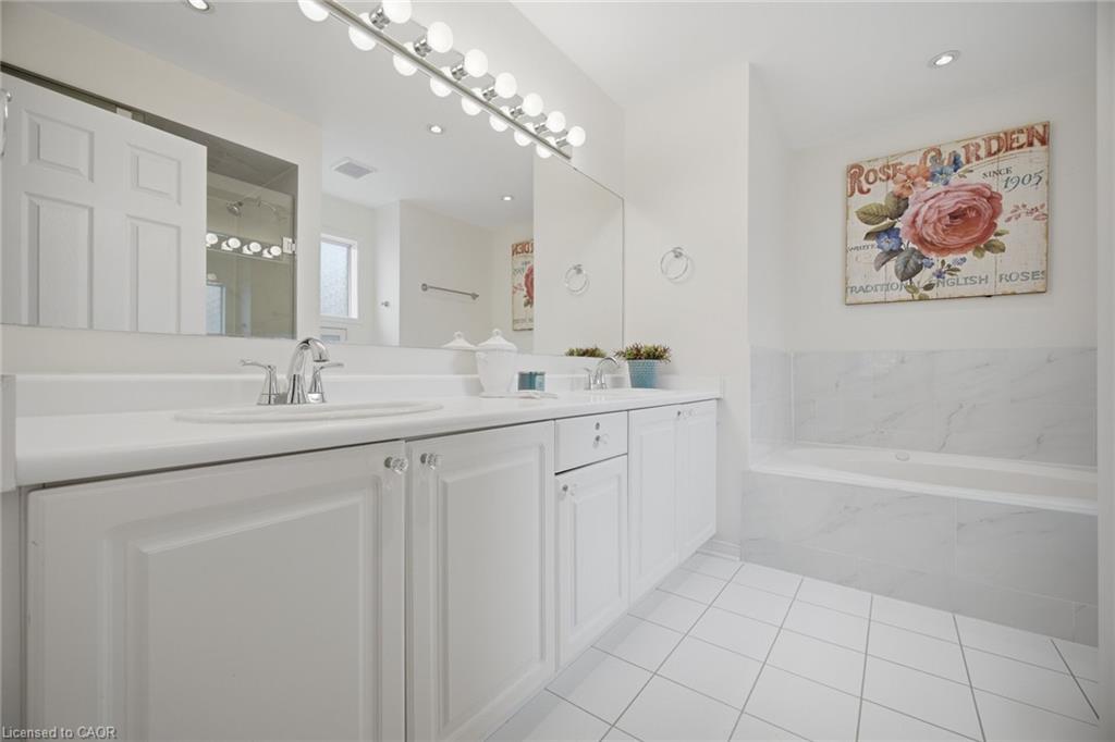 5882 Cornell Crescent Property Photo 27