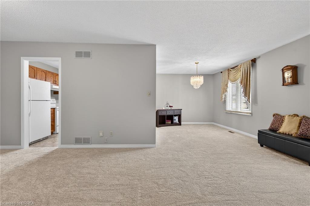 104 Viscount Road Property Photo 11