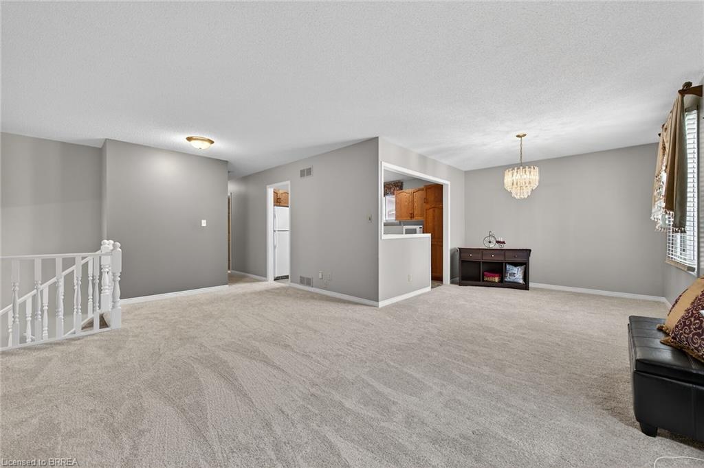 104 Viscount Road Property Photo 12