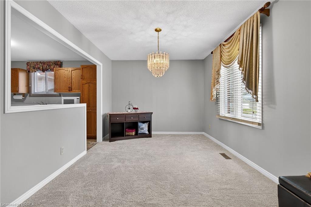 104 Viscount Road Property Photo 14