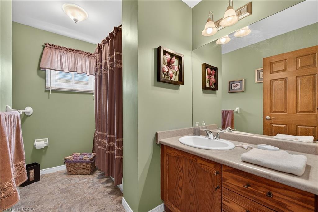 104 Viscount Road Property Photo 20