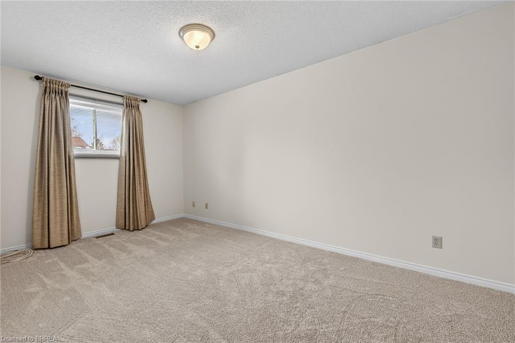 104 Viscount Road Property Photo 24