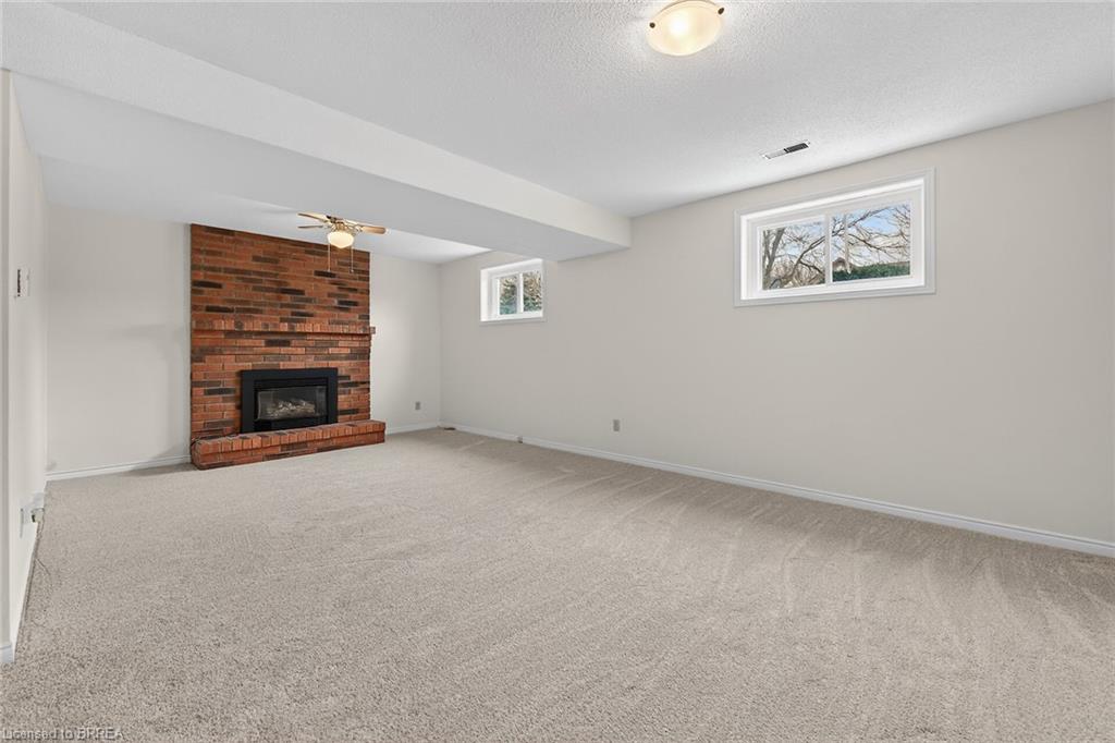 104 Viscount Road Property Photo 33