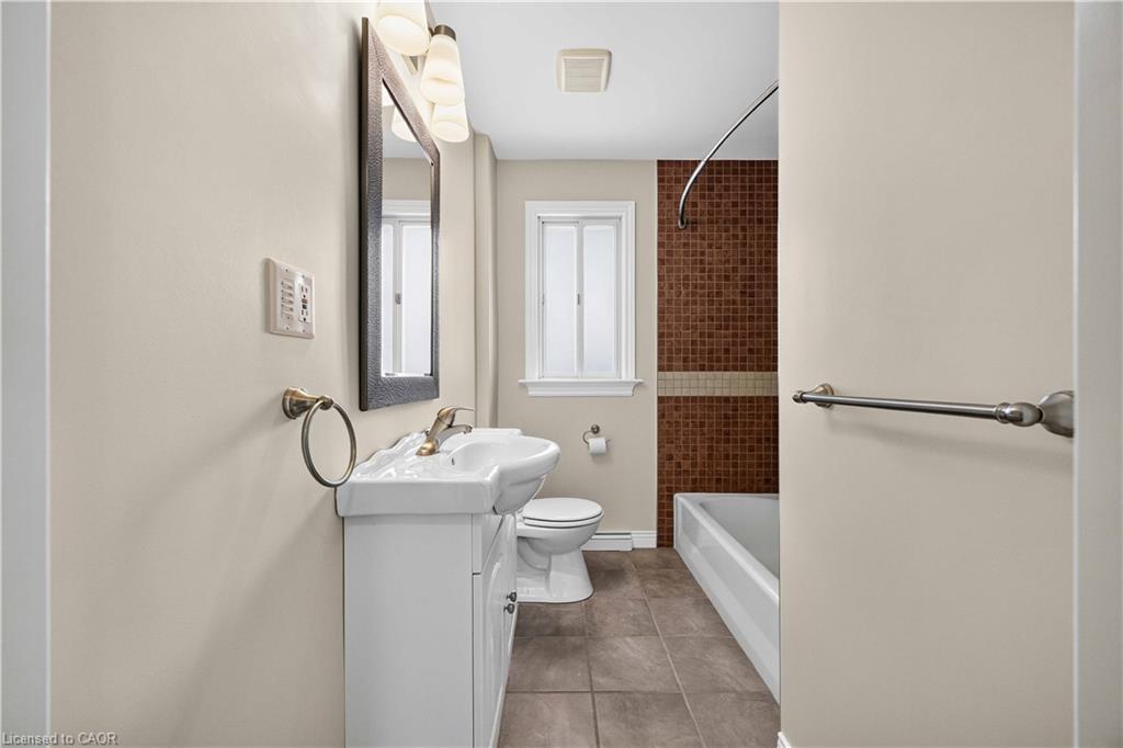 309 Lasalle Avenue Property Photo 11