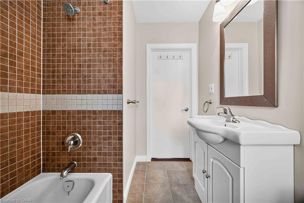 309 Lasalle Avenue Property Photo 12