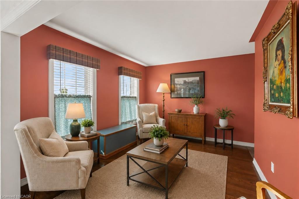 374 Niagara Stone Road Property Photo 9