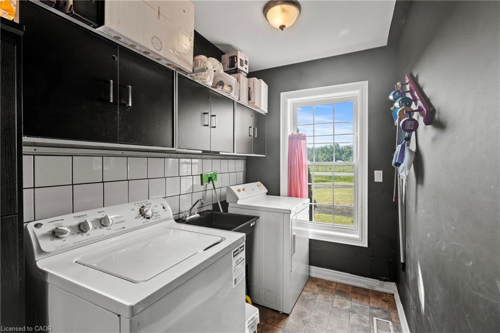 374 Niagara Stone Road Property Photo 26