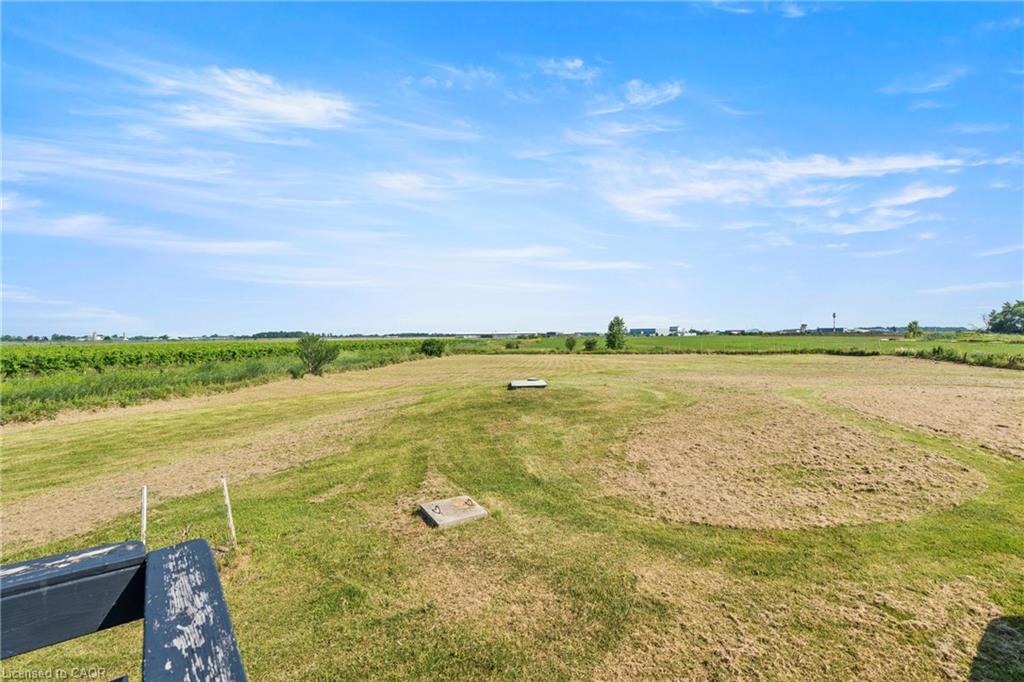 374 Niagara Stone Road Property Photo 36