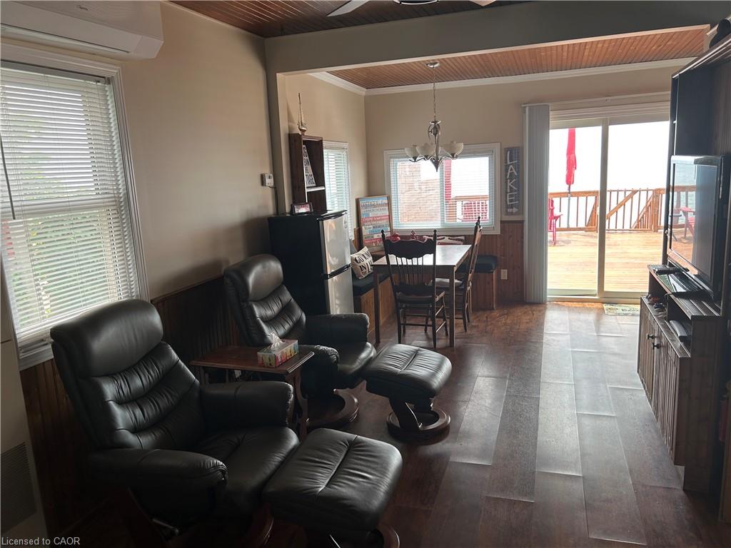 6 Lakeside Drive Property Photo 13
