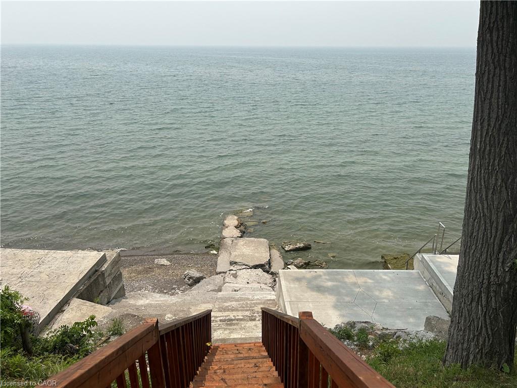 6 Lakeside Drive Property Photo 37
