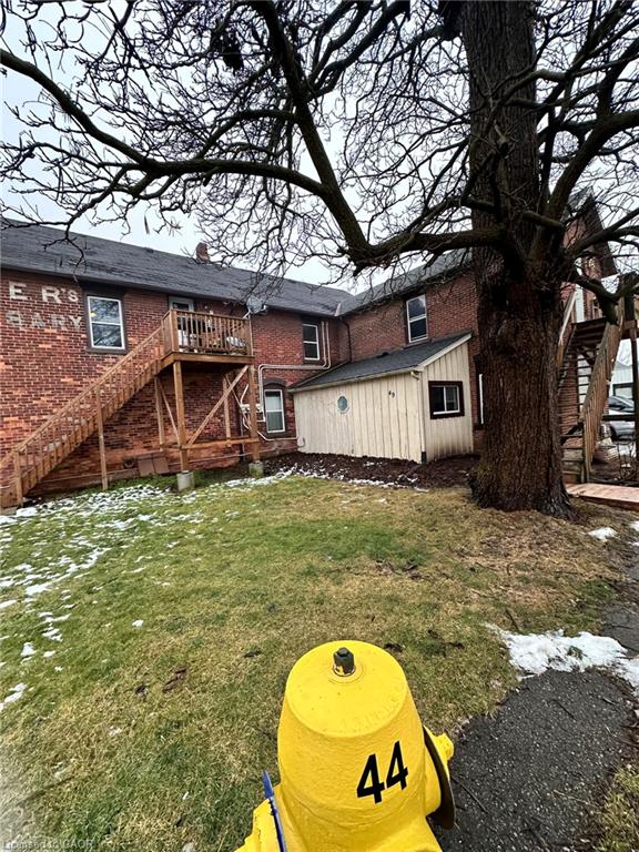 49 King Street W Property Photo 5