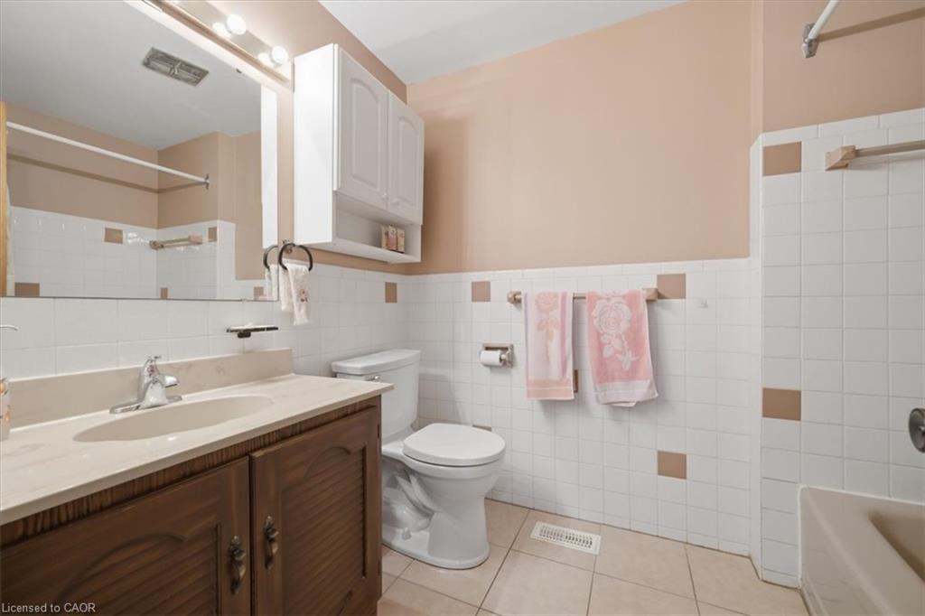 1167 Saturnia Crescent Property Photo 17