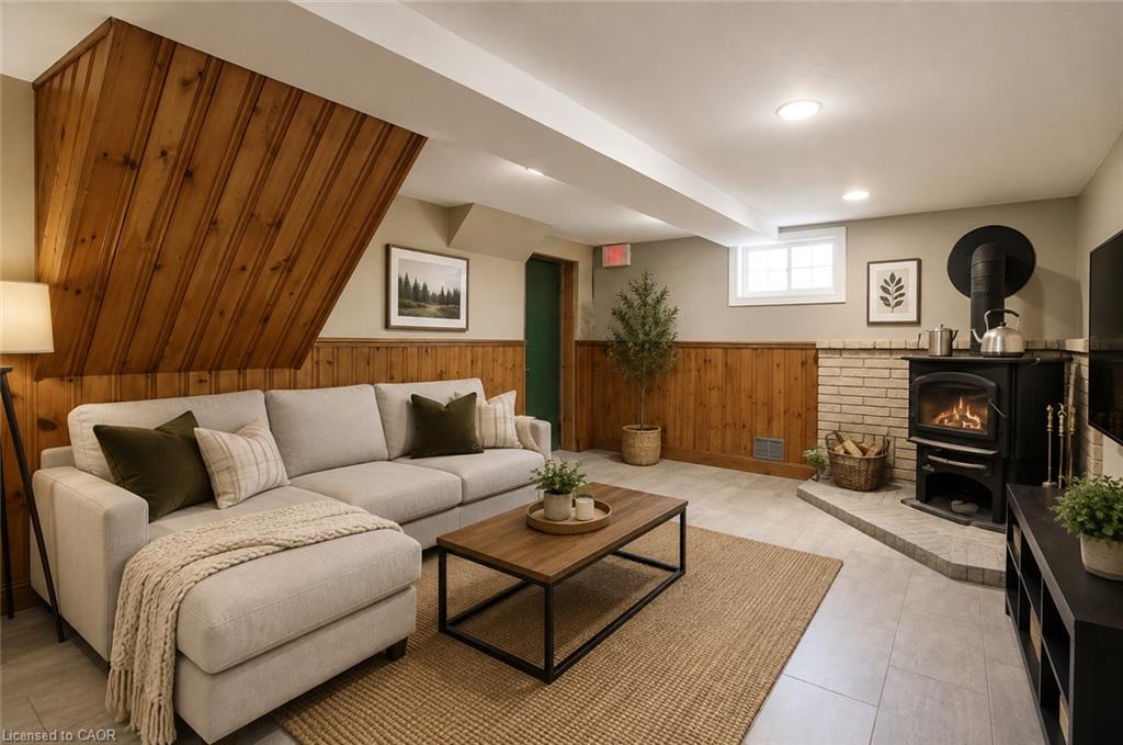285 Albert Street Property Photo 19