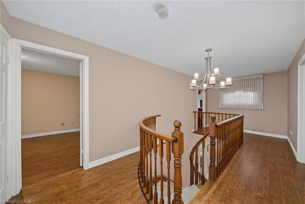 2 Cresthaven Drive Property Photo 21