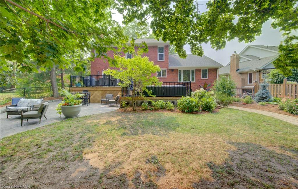 307 Grand River Boulevard Property Photo 27