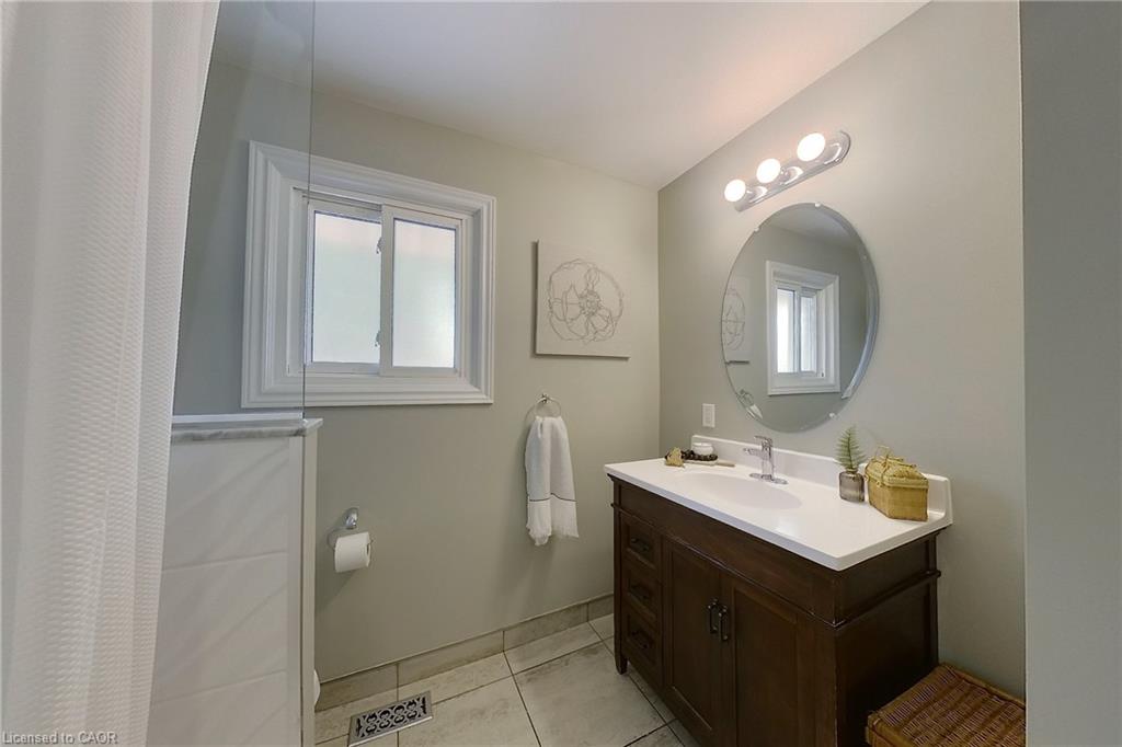 212 Doon Road Property Photo 29