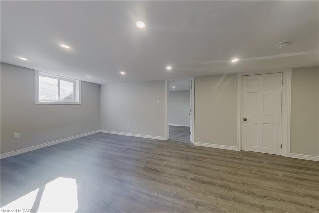 212 Doon Road Property Photo 38