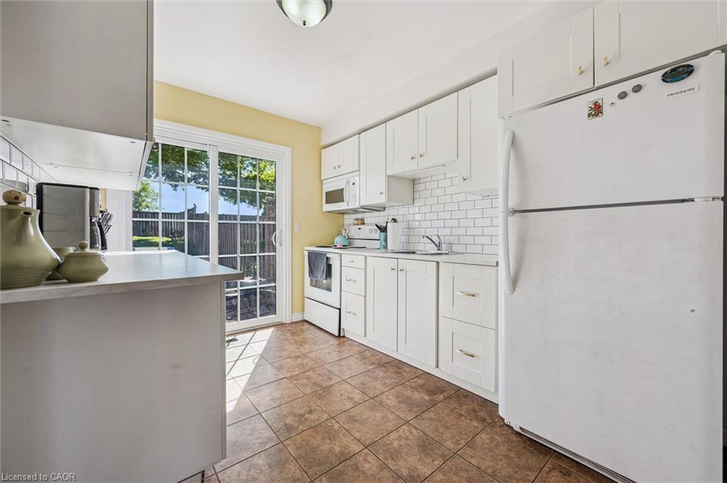 192 Nith River Way Property Photo 13