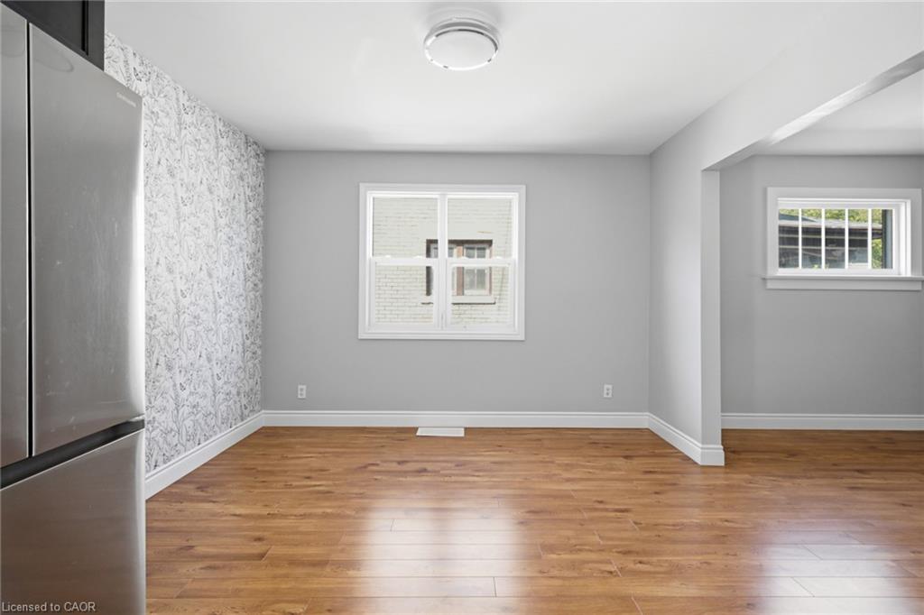 281 Guelph Street Property Photo 16