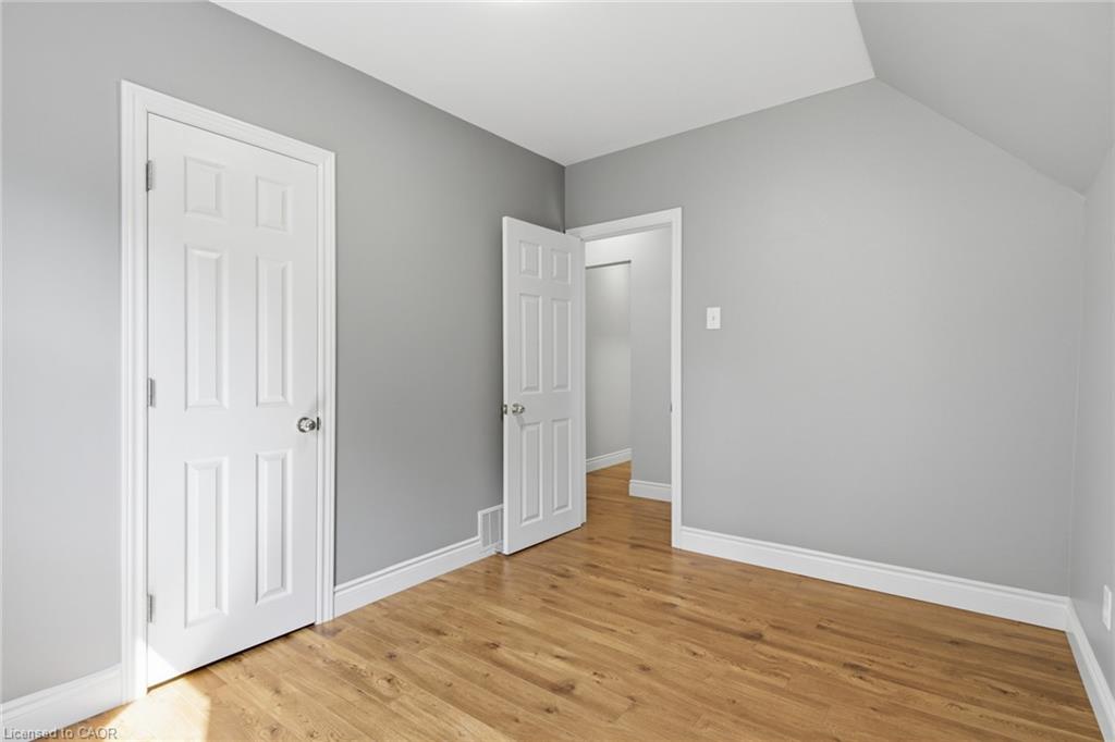 281 Guelph Street Property Photo 24