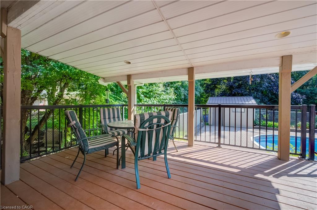 291 Villa Place Property Photo 29