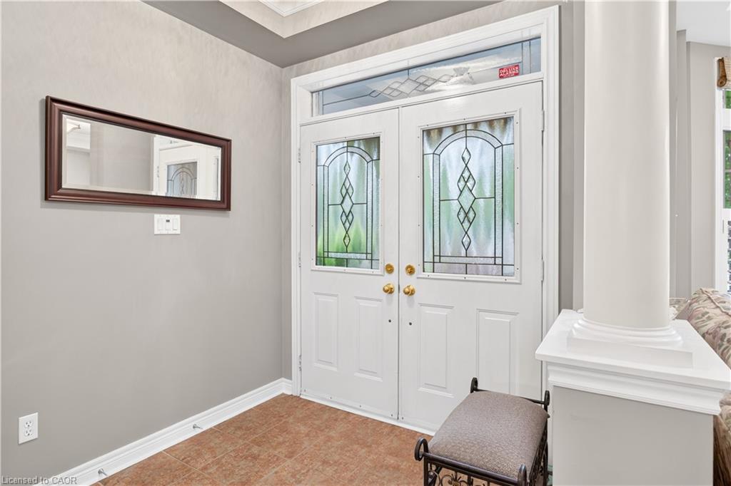 211 Creek Path Avenue Property Photo 4