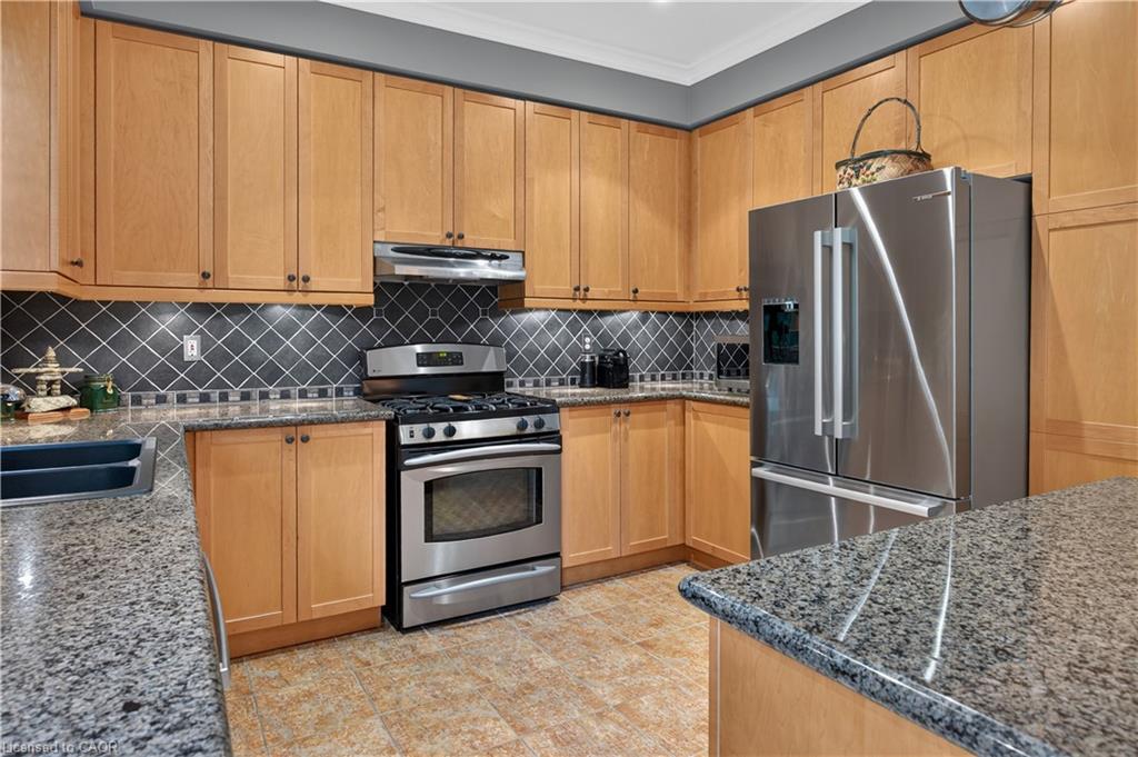 211 Creek Path Avenue Property Photo 11