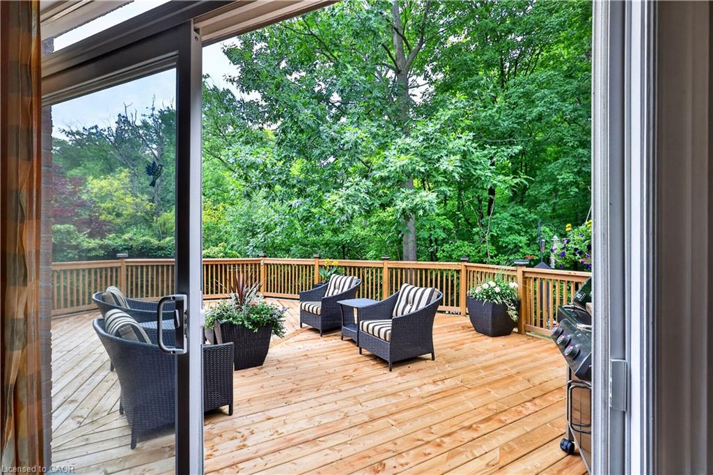 211 Creek Path Avenue Property Photo 14