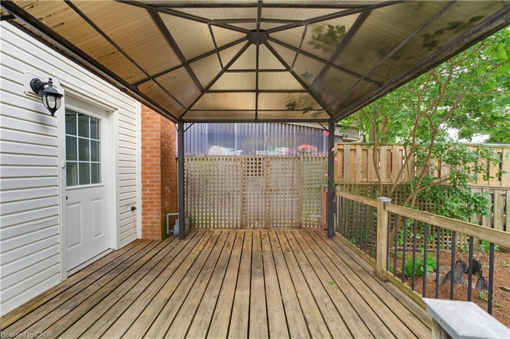 61 Balfour Crescent Property Photo 24