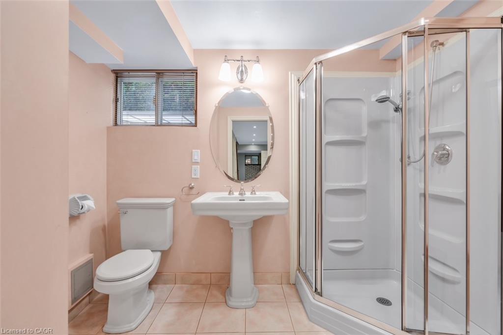 2529 Claymore Crescent Property Photo 39