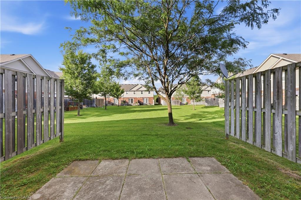 46-124 Gosling Gardens Property Photo 23