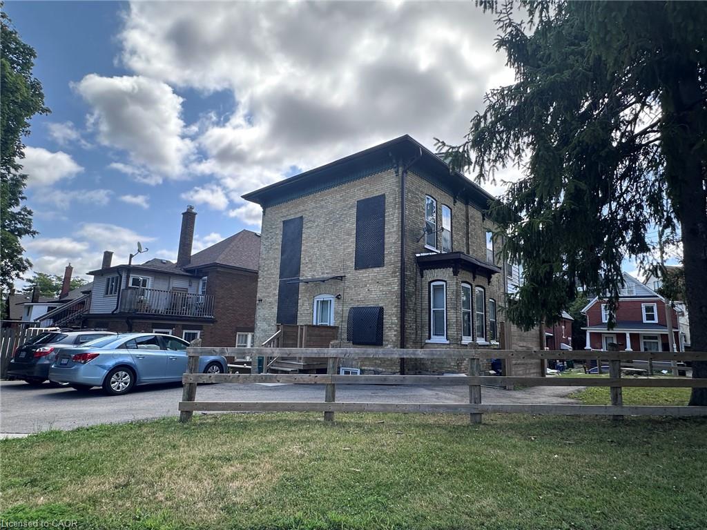 10 Shanley Street Property Photo 7