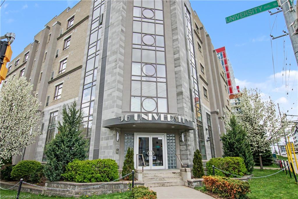 96 University Avenue W Property Photo 1