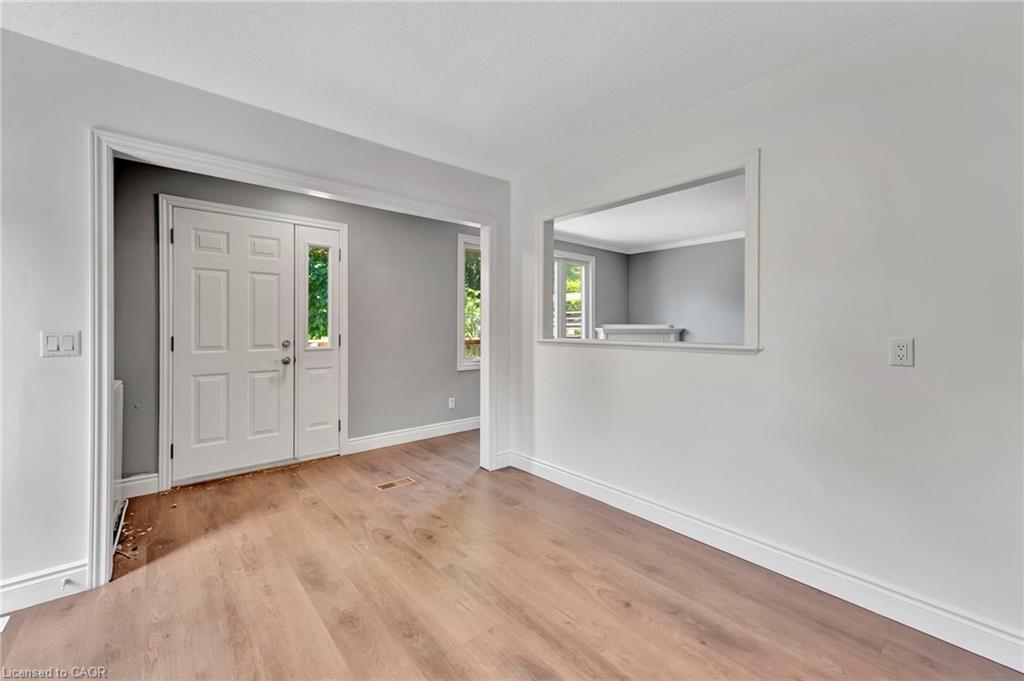 7 Hillside Drive Property Photo 6