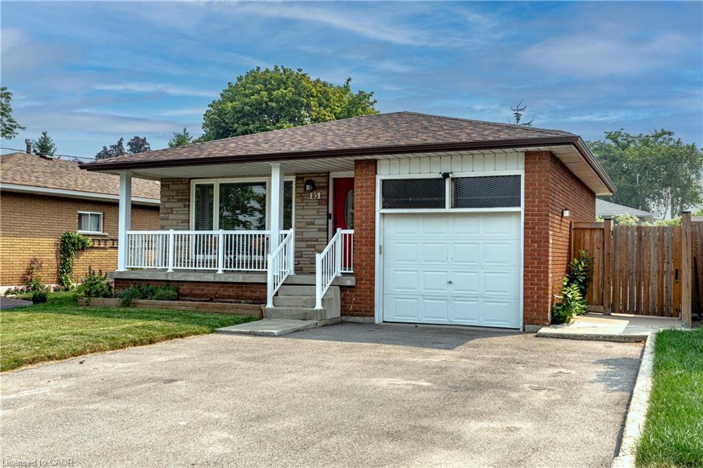 85 Lavina Crescent Property Photo 1