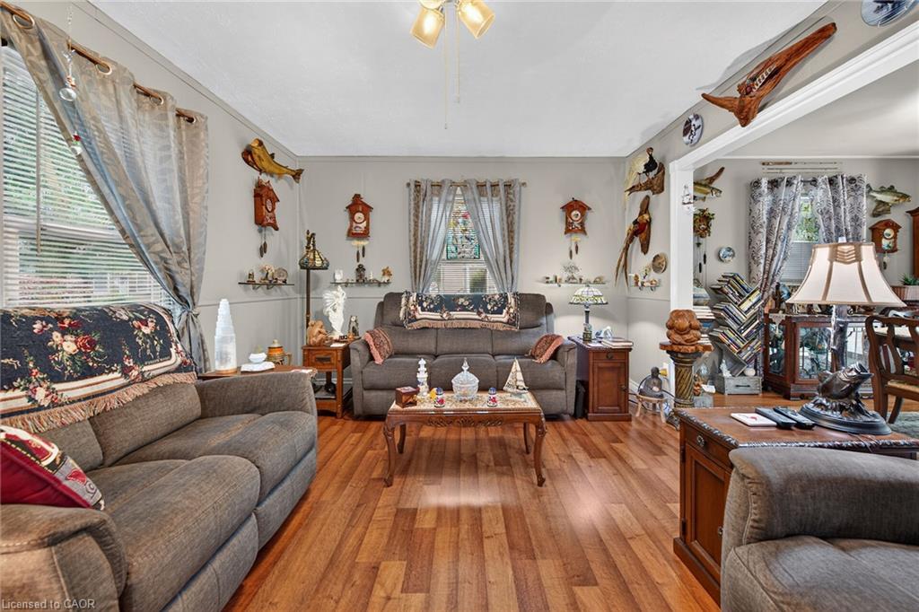 268 Grey Street Property Photo 4