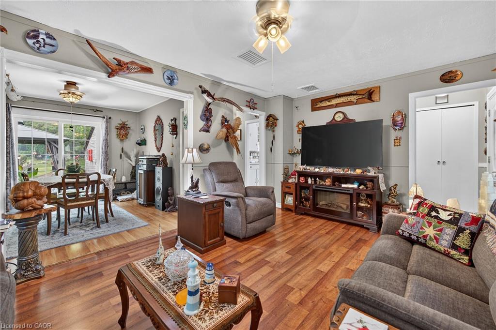 268 Grey Street Property Photo 6