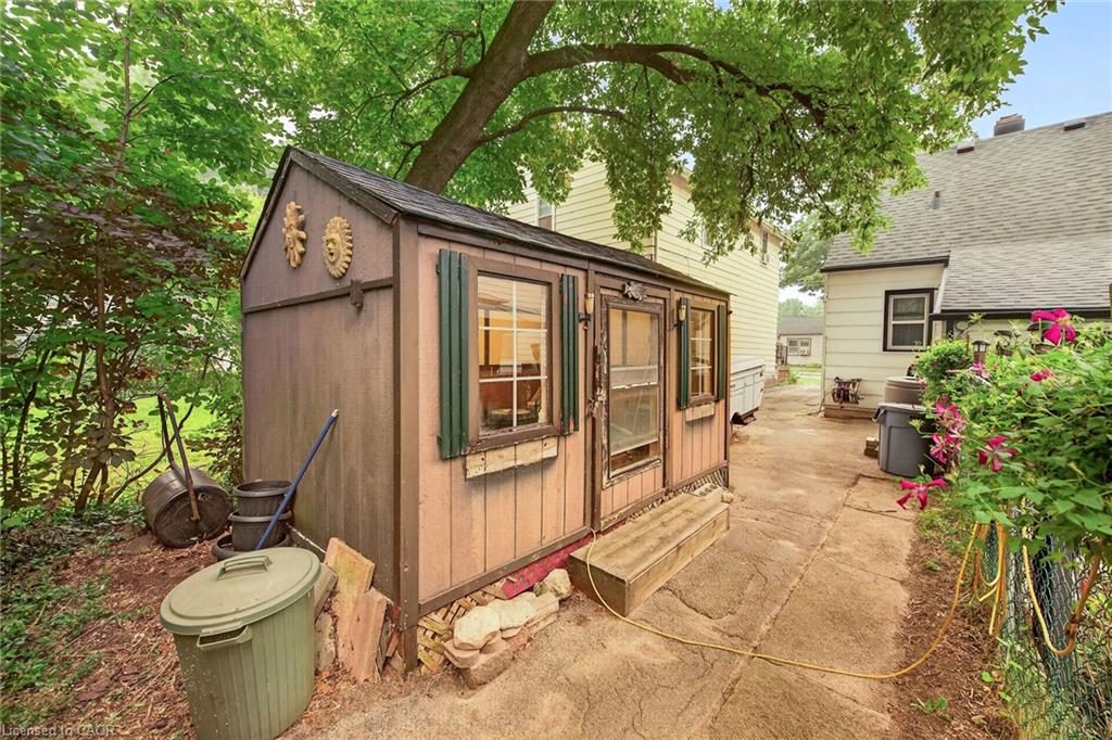 268 Grey Street Property Photo 20