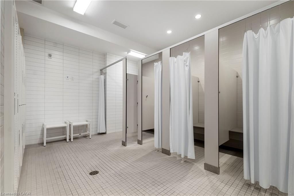 82 Szollosy Circle Property Photo 28