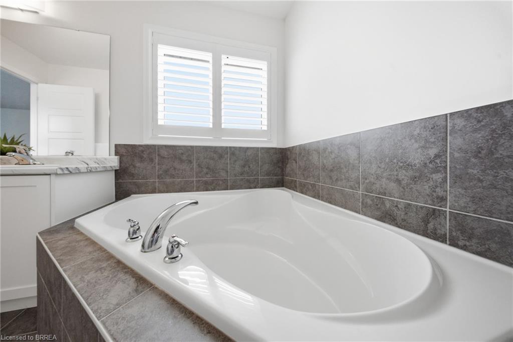 109 Longboat Run Property Photo 34