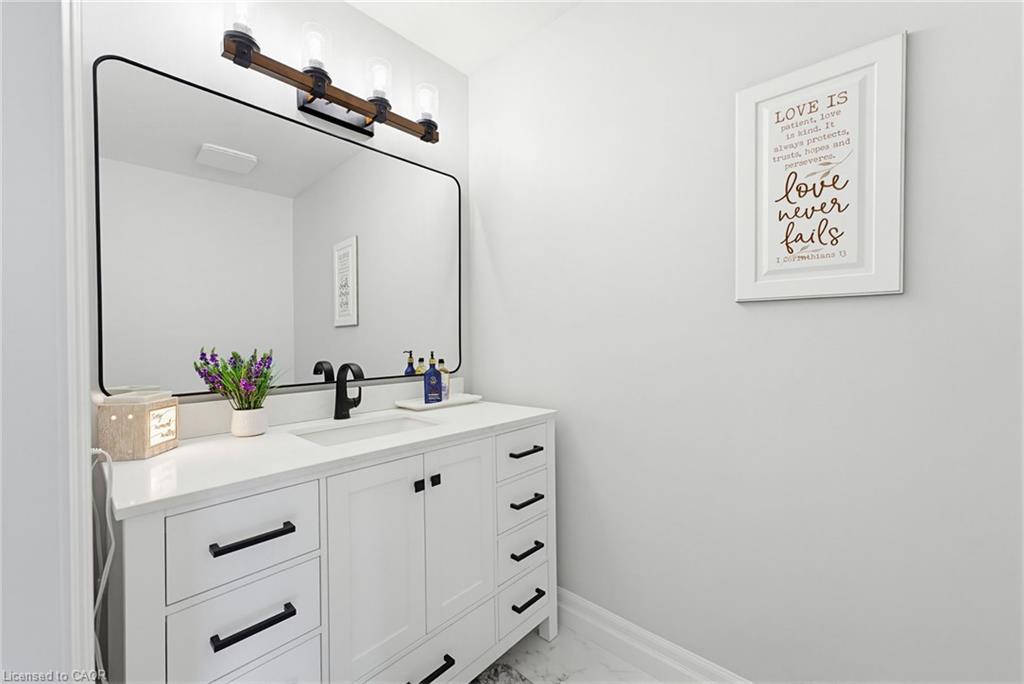 15 Danube Drive Property Photo 17