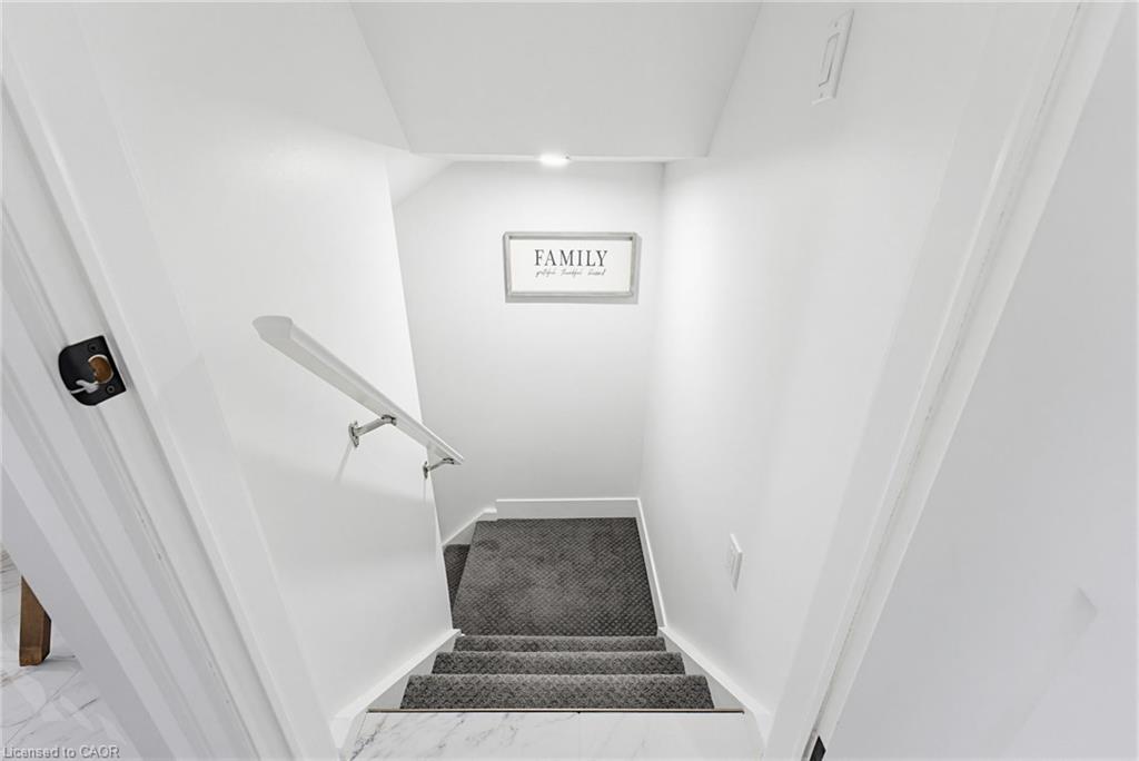 15 Danube Drive Property Photo 29