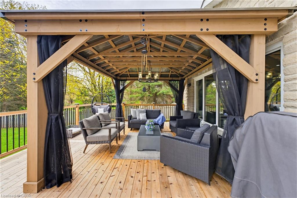 15 Danube Drive Property Photo 36