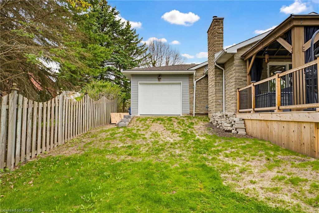 15 Danube Drive Property Photo 42