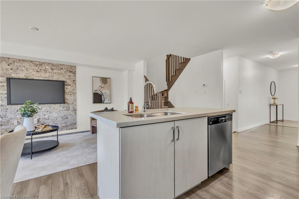 6 Sherway Street Property Photo 11