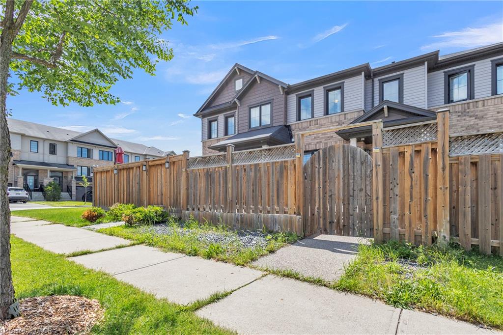 6 Sherway Street Property Photo 32