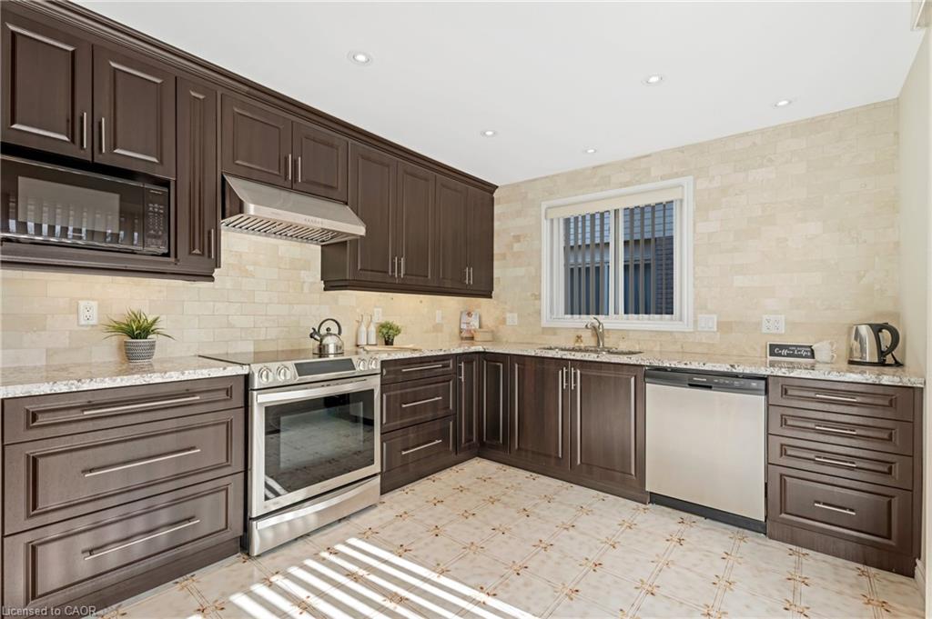 36 Skylark Drive Property Photo 17