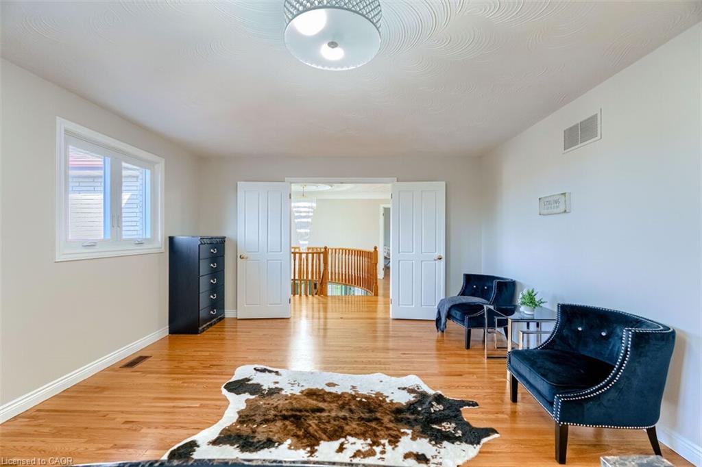16 Vogue Court Property Photo 25